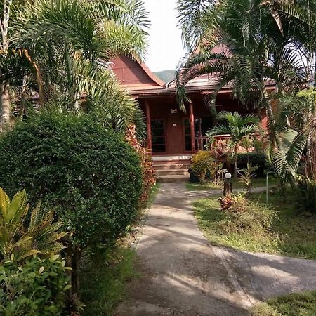Sanook Sanang Resort Ко Чанг Екстериор снимка