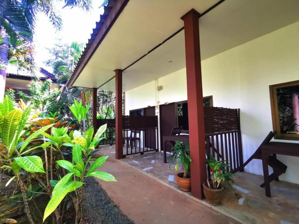 Sanook Sanang Resort Ко Чанг Екстериор снимка